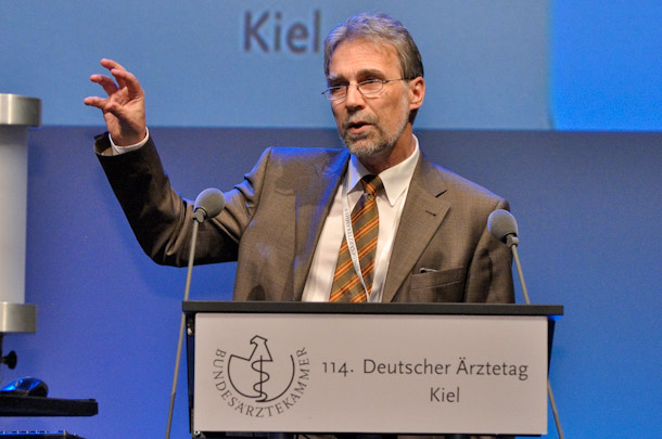<b>Referent:</b> Prof. Dr. med. Fred Zepp, <i>Mainz </br>Präsident der Deutschen Gesellschaft für Kinder- und Jugendmedizin</i>