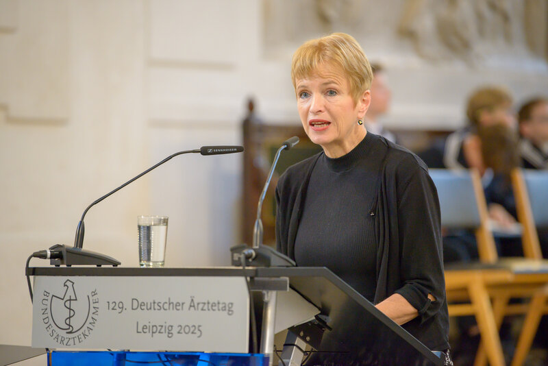 Dr. med. Martina Münch