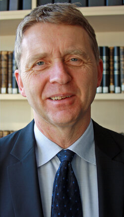 Prof. Dr. jur. Helmut Frister