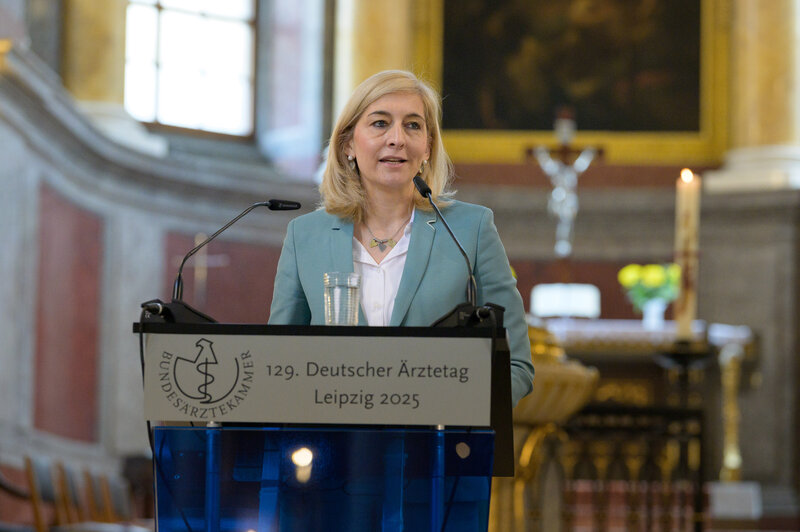 Bundesgesundheitsministerin Nina Warken