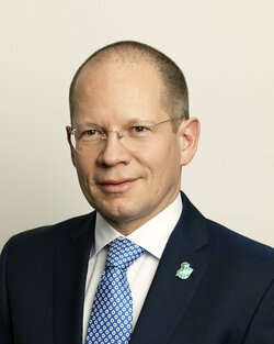 Dr. med. Andreas Botzlar