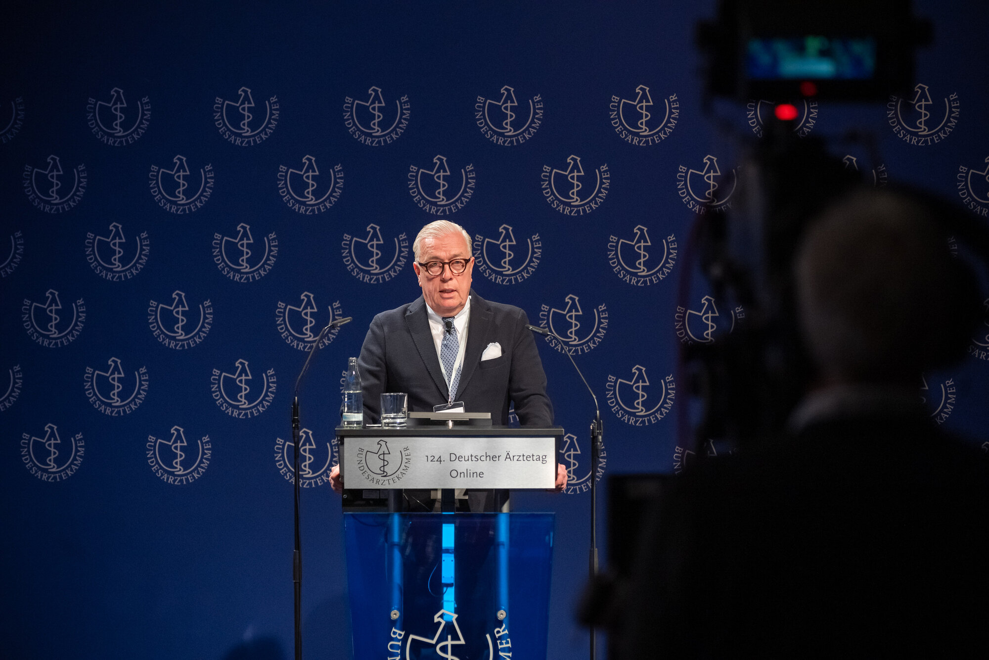 Eröffnung und Referat von Dr. med. (I) Klaus Reinhardt, Präsident der Bundesärztekammer