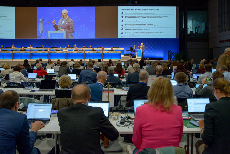 BÄK-Präsident Dr. Klaus Reinhardt