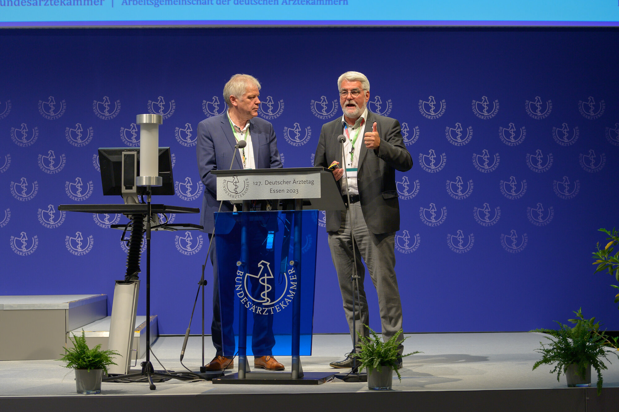 Dr. Johannes Albert Gehle & Prof. Dr. Henrik Herrmann