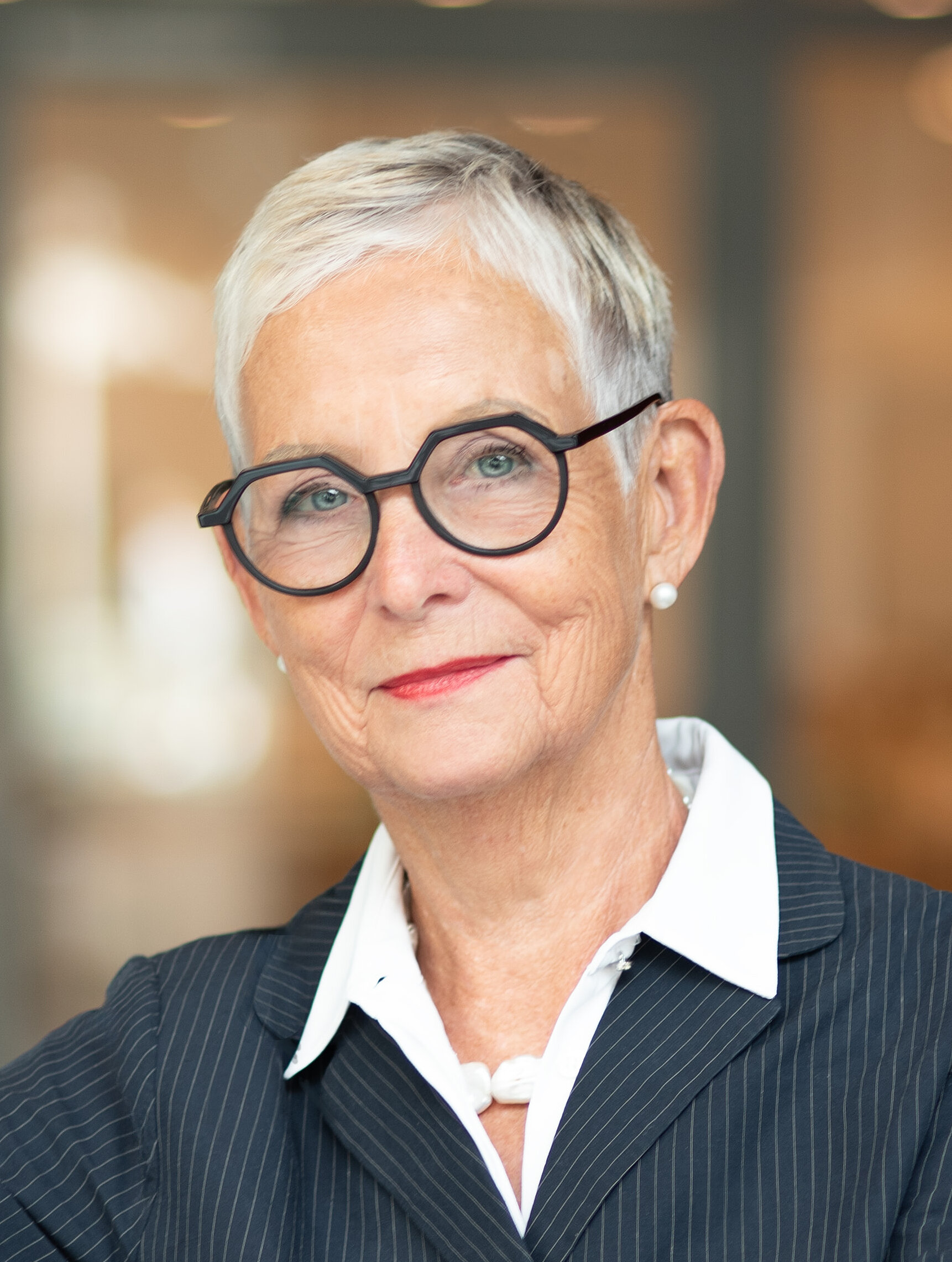 Dr. med. Ellen Lundershausen