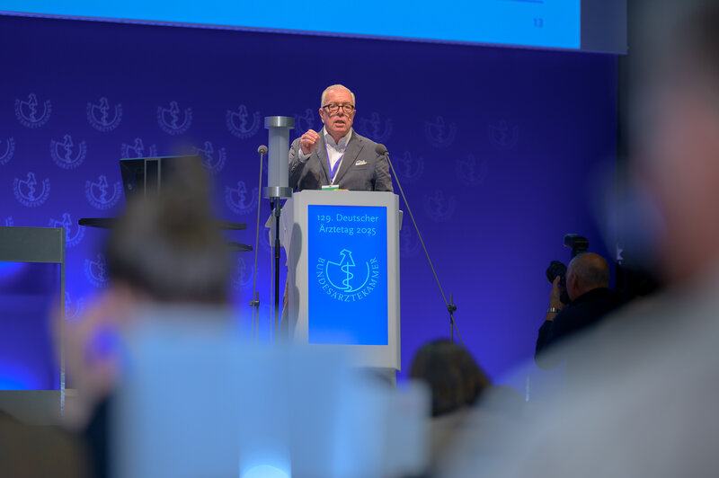 BÄK-Präsident Dr. Klaus Reinhardt