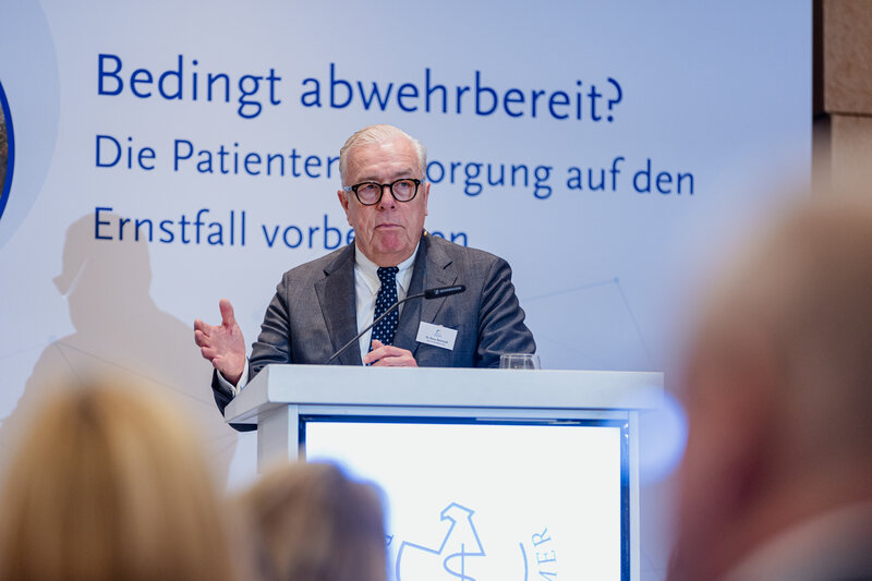 BÄK-Präsident Dr. Klaus Reinhardt