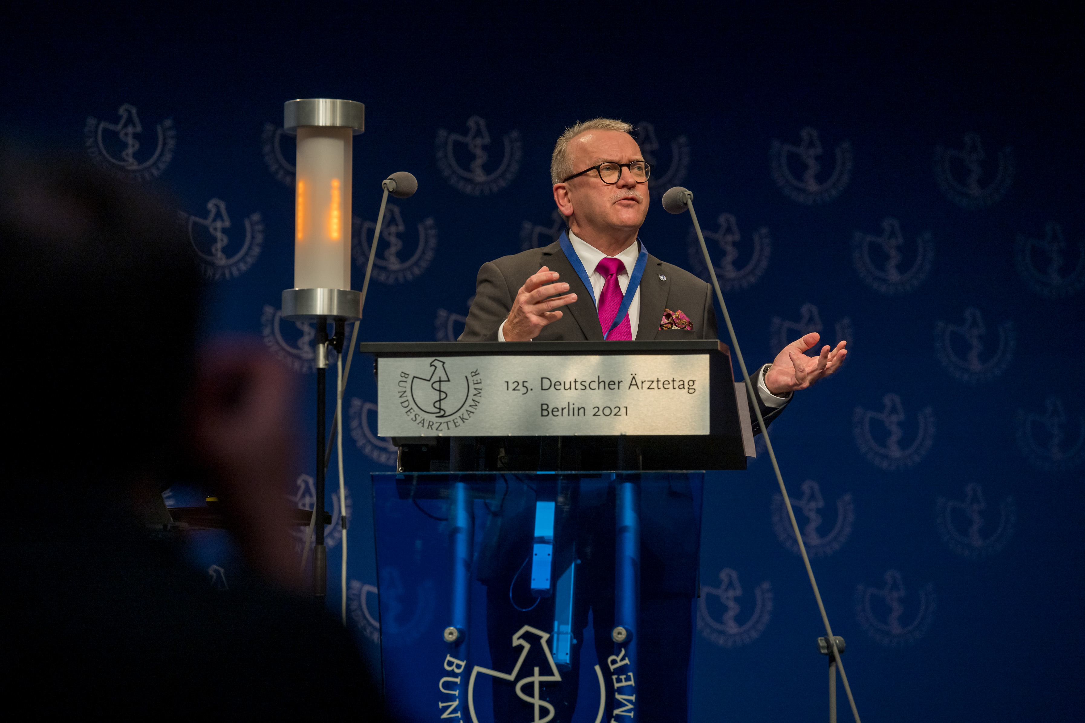 TOP IV: Nachwahl einer Vizepräsidentin/eines Vizepräsidenten der Bundesärztekammer - Dr. Günther Matheis, Präsident der Landesärztekammer Rheinland-Pfalz, stellt sich zur Wahl TOP IV: Nachwahl einer Vizepräsidentin/eines Vizepräsidenten der Bundesärztekammer - Dr. Günther Matheis, Präsident der Landesärztekammer Rheinland-Pfalz, stellt sich zur Wahl